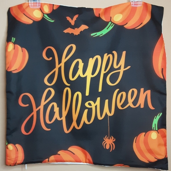 NEW Set of 4 Halloween Pillowcovers - nice soft feel with vibrant colors! - Picture 6 of 10